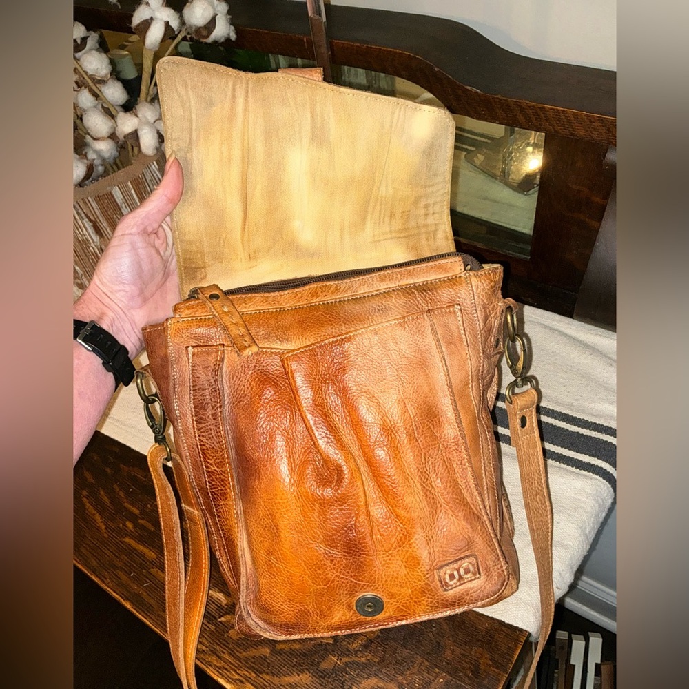 Bed Stu Leather AINHOA Crossbody Bag LTC CAFE LATTE TD Retail $275 - Picture 10 of 13